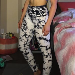 Lululemon Wunder Under Tie Dye Leggings